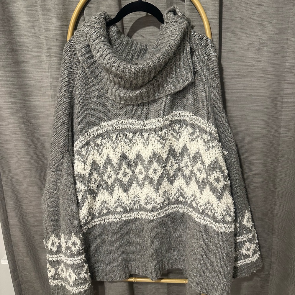 Free People Gray and White Cowl Neck Sweater